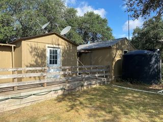 418 Polvado RD, Round Mountain, TX 78663