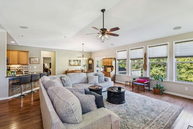 2704 Alvin Sperry Pass, Mount Juliet, TN 37122