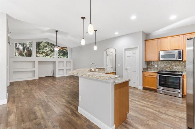 1804 WINGSPREAD DRIVE, Fruitland Park, FL 34731