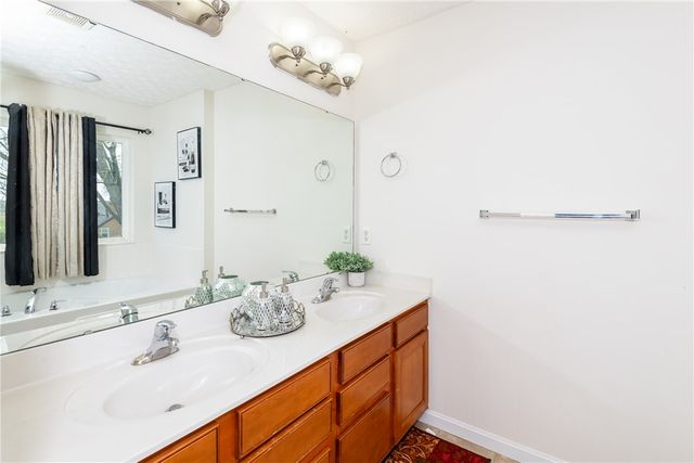 3020 Mugavin Court, Riverside, OH 45424