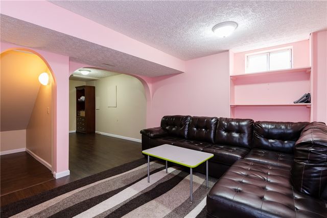 3020 Mugavin Court, Riverside, OH 45424