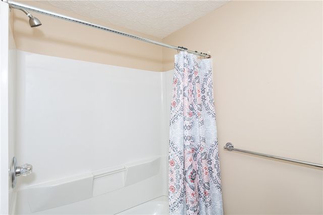 3020 Mugavin Court, Riverside, OH 45424