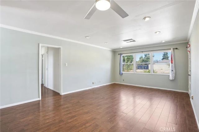 1386 El Monte, Simi Valley, CA 93065