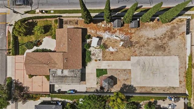 1386 El Monte, Simi Valley, CA 93065