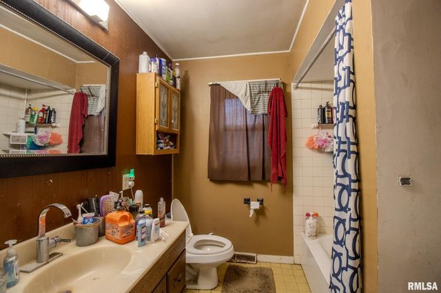 1308 N AUTUMN Lane, Peoria, IL 61604