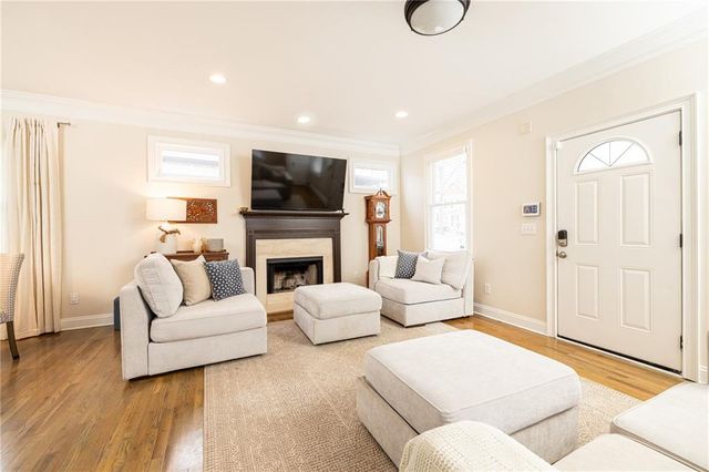 2383 Bernard NW Road, Atlanta, GA 30318