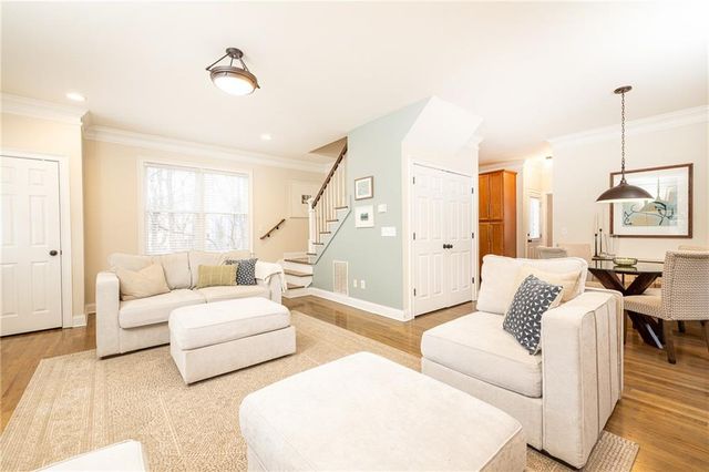 2383 Bernard NW Road, Atlanta, GA 30318