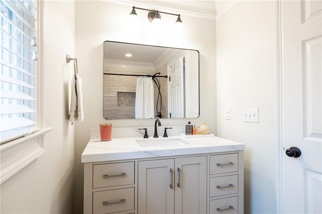 2383 Bernard NW Road, Atlanta, GA 30318