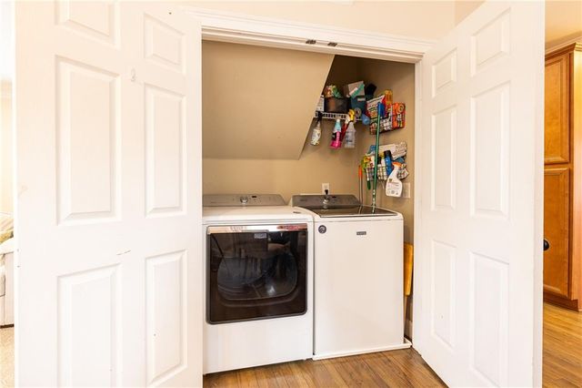 2383 Bernard NW Road, Atlanta, GA 30318