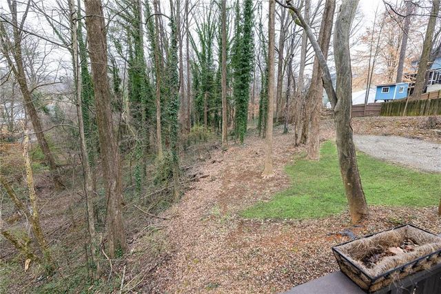 2383 Bernard NW Road, Atlanta, GA 30318