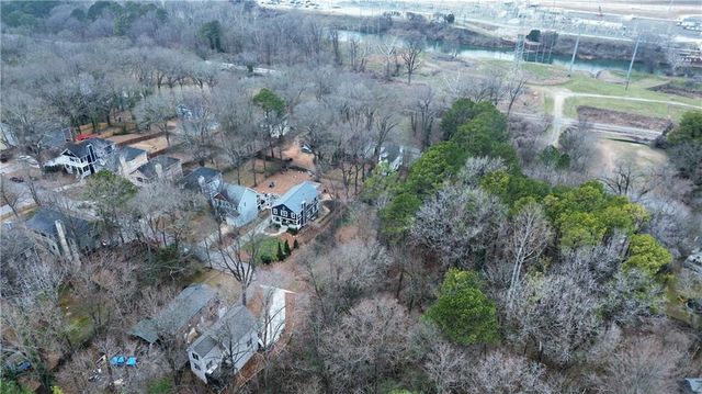 2383 Bernard NW Road, Atlanta, GA 30318