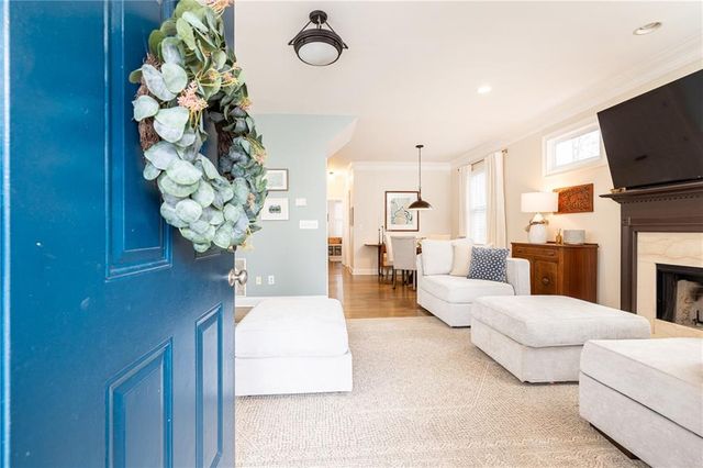 2383 Bernard NW Road, Atlanta, GA 30318