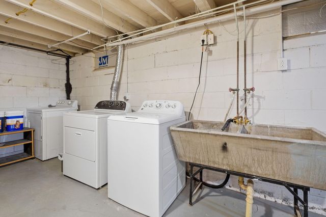 1626 Royal Oak Street Sw, City Of Wyoming, MI 49519