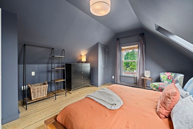 80 Holland St 2, Somerville, MA 02144