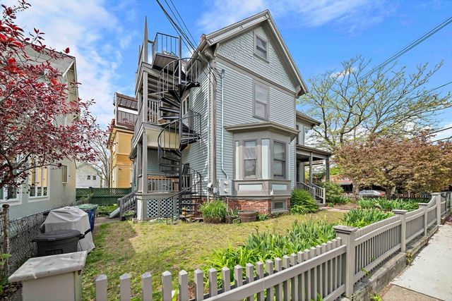 80 Holland St 2, Somerville, MA 02144