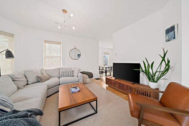 80 Holland St 2, Somerville, MA 02144