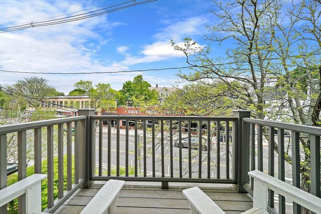80 Holland St 2, Somerville, MA 02144