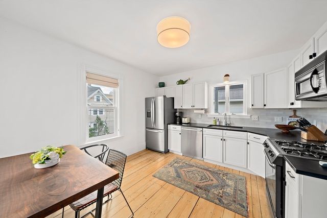 80 Holland St 2, Somerville, MA 02144