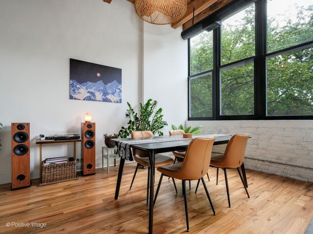 525 N Ada Street 23, Chicago, IL 60642