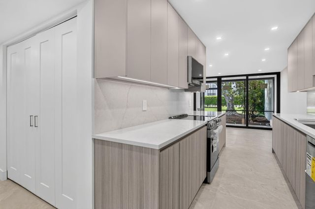 1403 Bridgewood Drive, Boca Raton, FL 33434