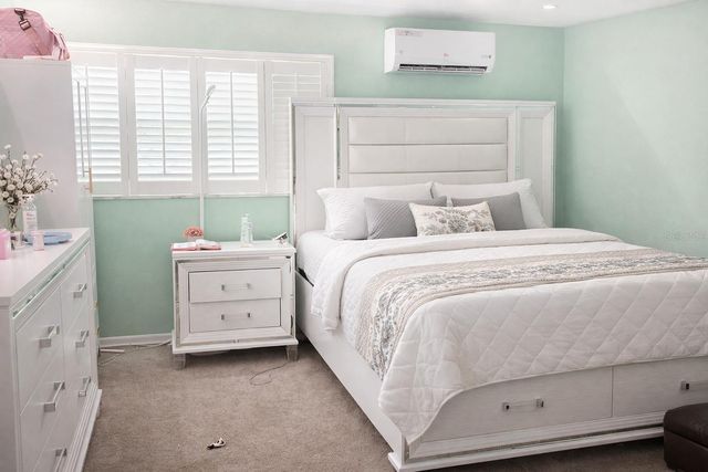 1910 LITHIA PINECREST ROAD, Valrico, FL 33596