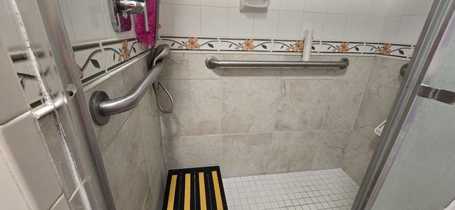 1910 LITHIA PINECREST ROAD, Valrico, FL 33596