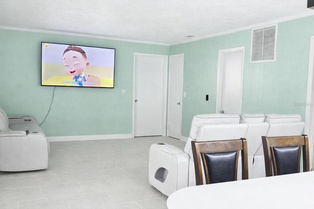 1910 LITHIA PINECREST ROAD, Valrico, FL 33596