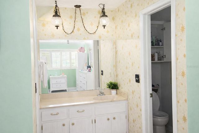 1910 LITHIA PINECREST ROAD, Valrico, FL 33596