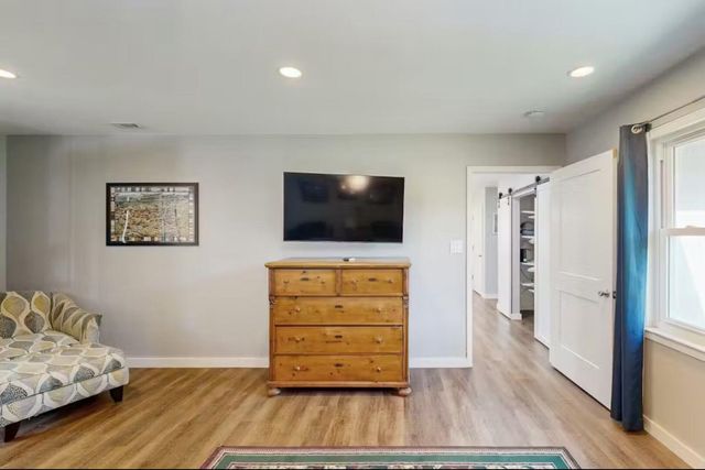 2102 Belaire DR, Granite Shoals, TX 78654