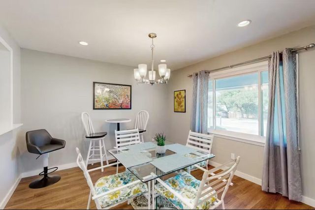 2102 Belaire DR, Granite Shoals, TX 78654