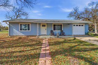 2102 Belaire DR, Granite Shoals, TX 78654