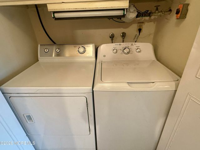 1021 Aberdeen Drive E, Lakewood, NJ 08701