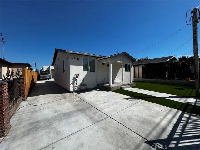 9500 S Spring, Los Angeles, CA 90003