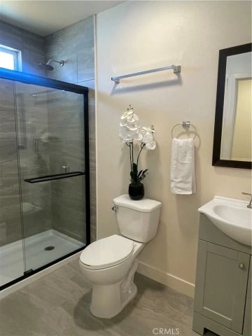 9500 S Spring, Los Angeles, CA 90003