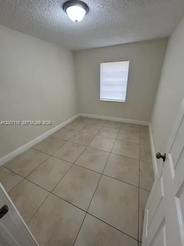 1828 NW 93rd Ter A, Miami, FL 33147