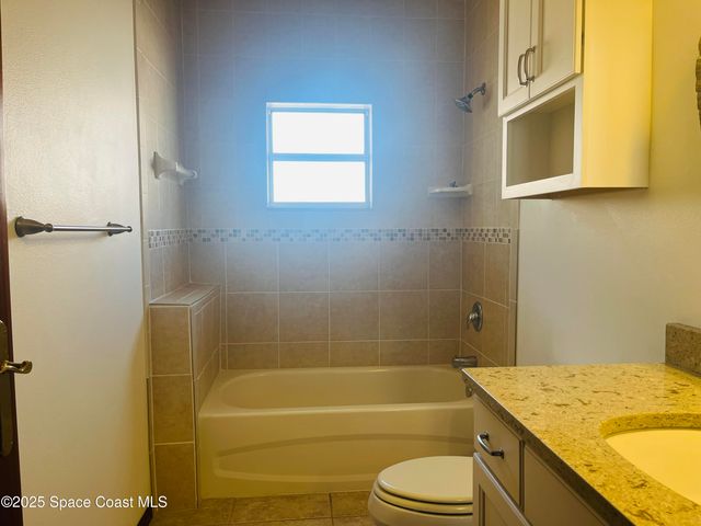 3 Florida Avenue B, Cocoa, FL 32922