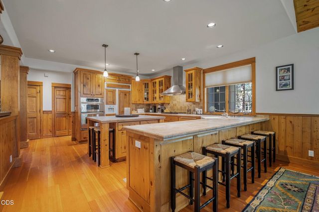 17980 North Course Lane 17, Sunriver, OR 97707