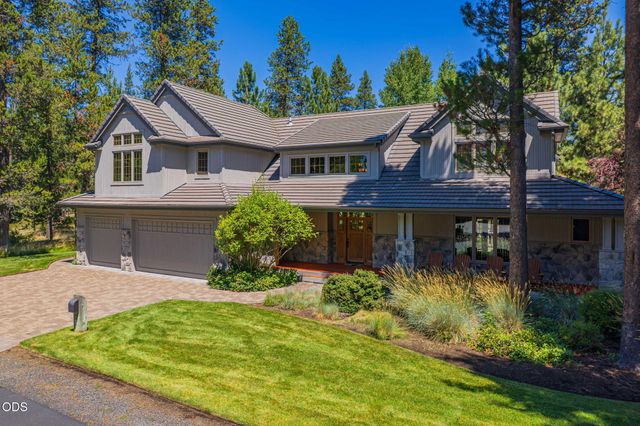 17980 North Course Lane 17, Sunriver, OR 97707