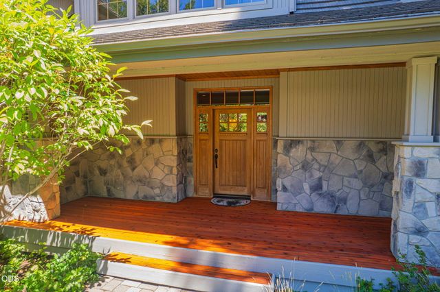 17980 North Course Lane 17, Sunriver, OR 97707