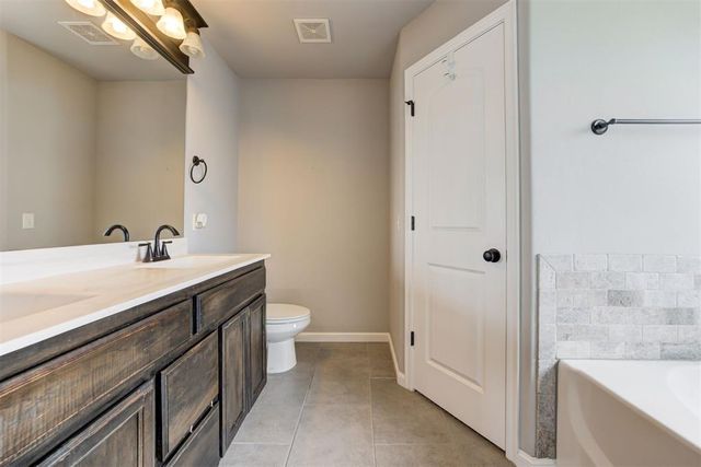 3916 Colefax Lane, Norman, OK 73026