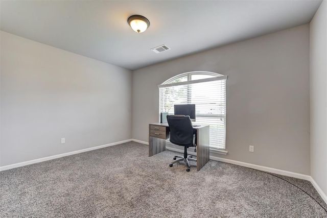 3916 Colefax Lane, Norman, OK 73026
