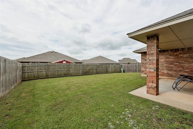 3916 Colefax Lane, Norman, OK 73026