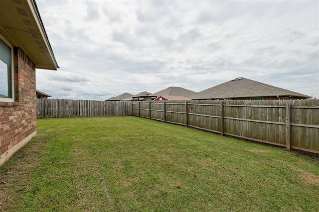 3916 Colefax Lane, Norman, OK 73026