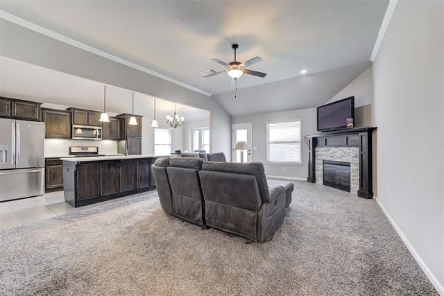 3916 Colefax Lane, Norman, OK 73026