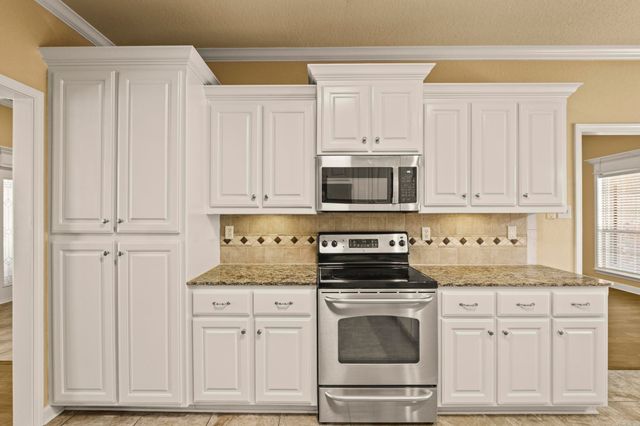 1925 Oakbrook, Sherwood, AR 72120