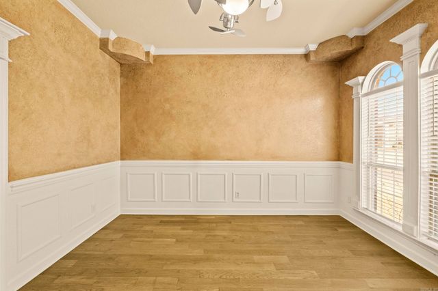 1925 Oakbrook, Sherwood, AR 72120