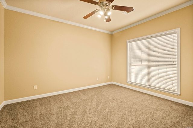 1925 Oakbrook, Sherwood, AR 72120