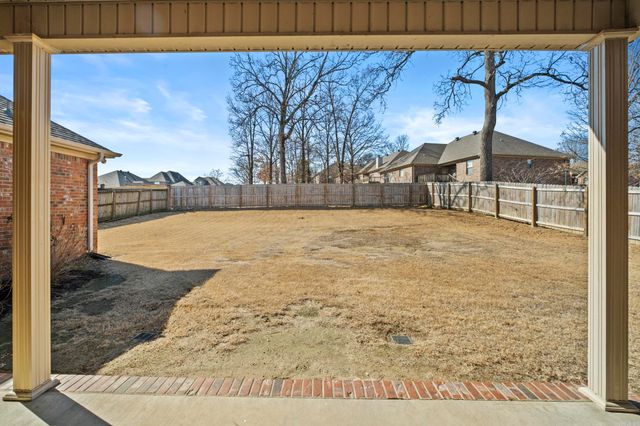 1925 Oakbrook, Sherwood, AR 72120