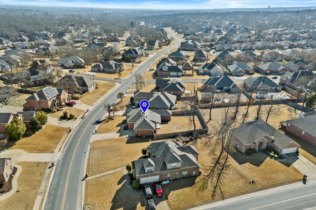 1925 Oakbrook, Sherwood, AR 72120