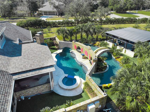 27303 Siandra Creek Lane, Spring, TX 77386